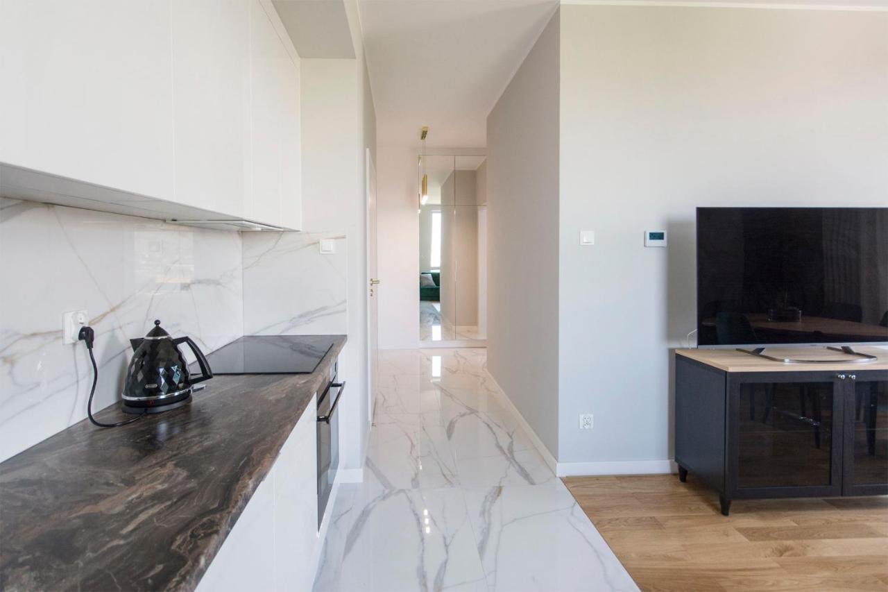 גדינייה Yacht Park Rentyear Apartments מראה חיצוני תמונה